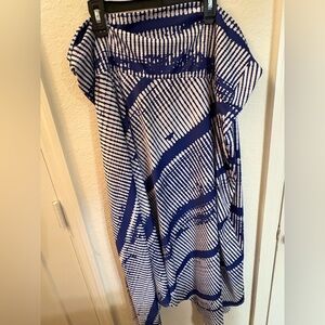 Sunny Taylor Woman 2X Blue & White Asymmetrical Skirt.